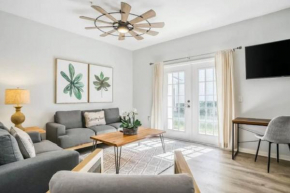 Beautiful & Cozy 4bd Home, Gated Community
